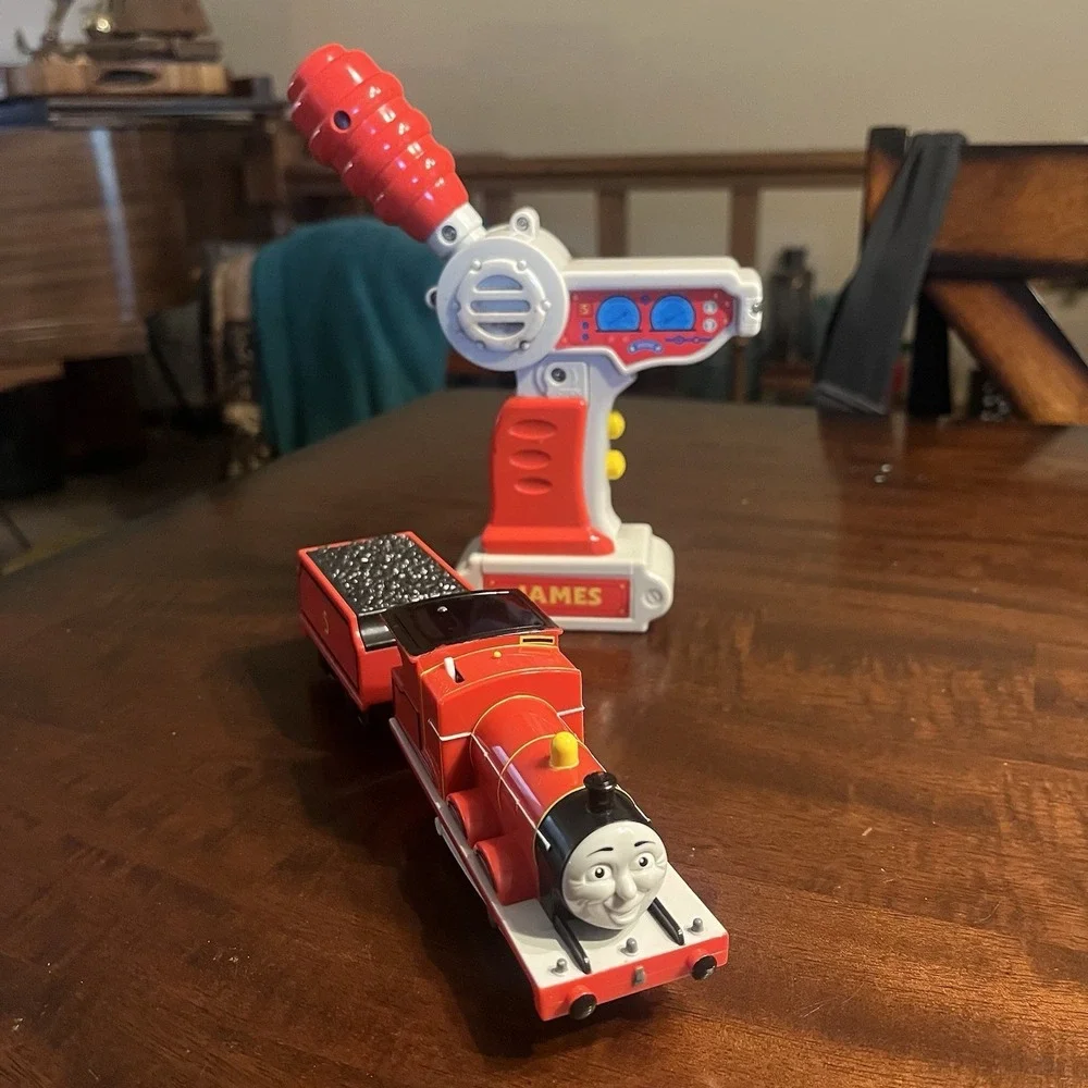 Thomas‎ TrackMaster RC James Remote Control Motorized Train Set TESTED WORKS